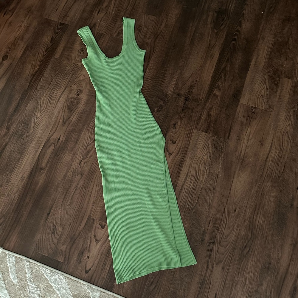 Lovers and friends Amelia ribbed midi dress green - Picture 2 of 7
